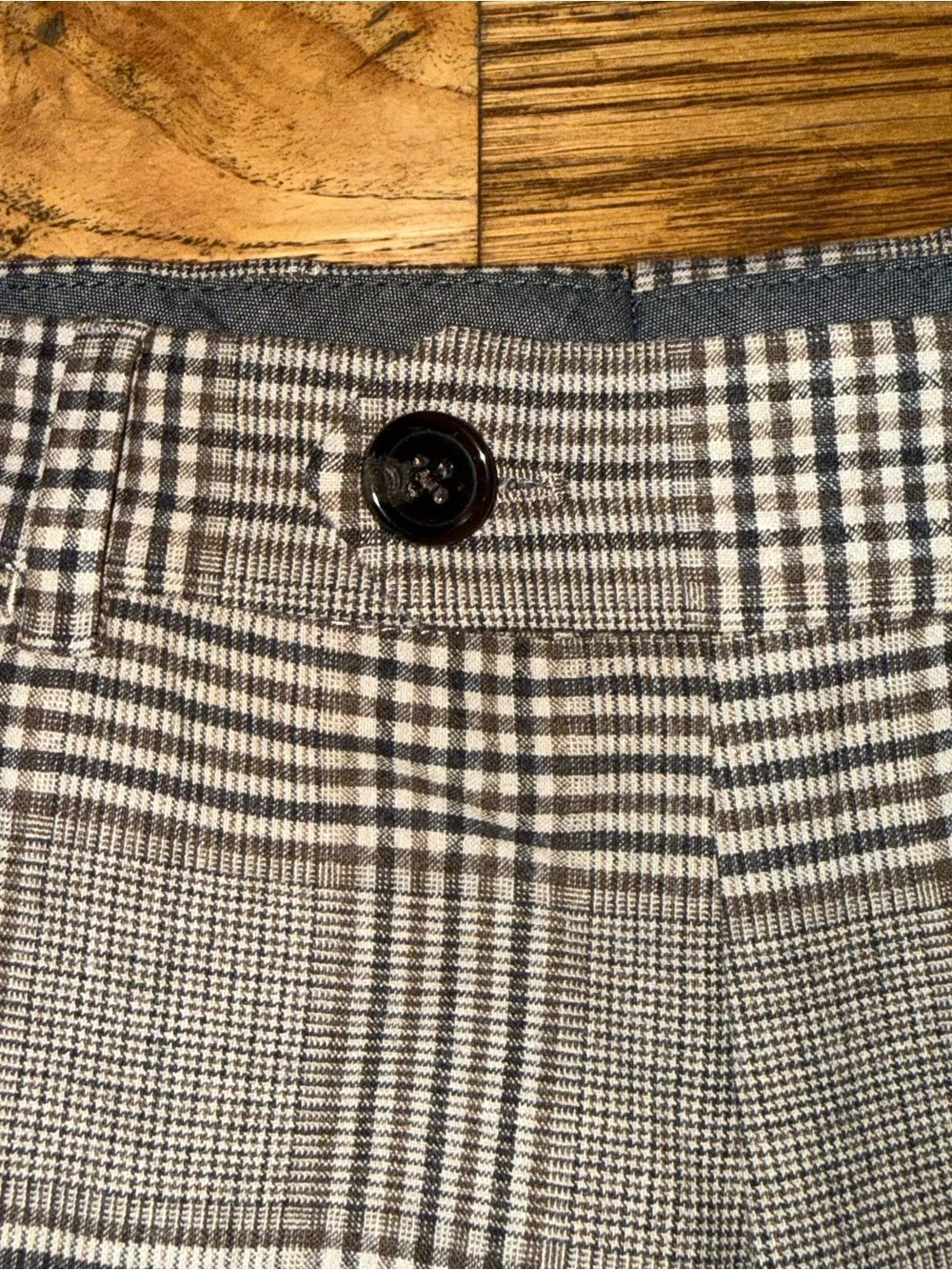 Todd Snyder. Italian Wool Sutton Trouser w/Stretch. Brown Glen Plaid. 38.